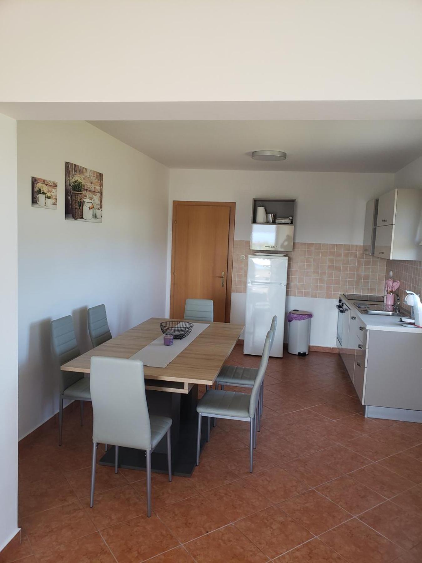 דוברופוליינה Apartmani Ciklic מראה חיצוני תמונה